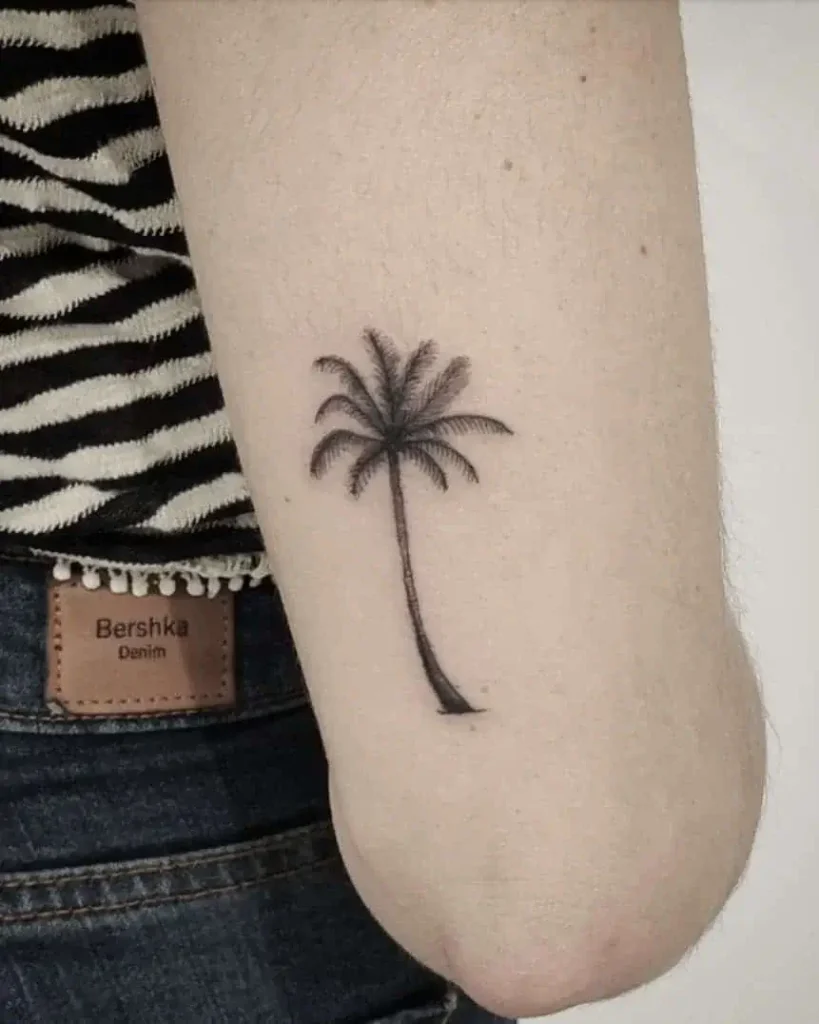 Minimal Blackwork Palm Tree on Triceps