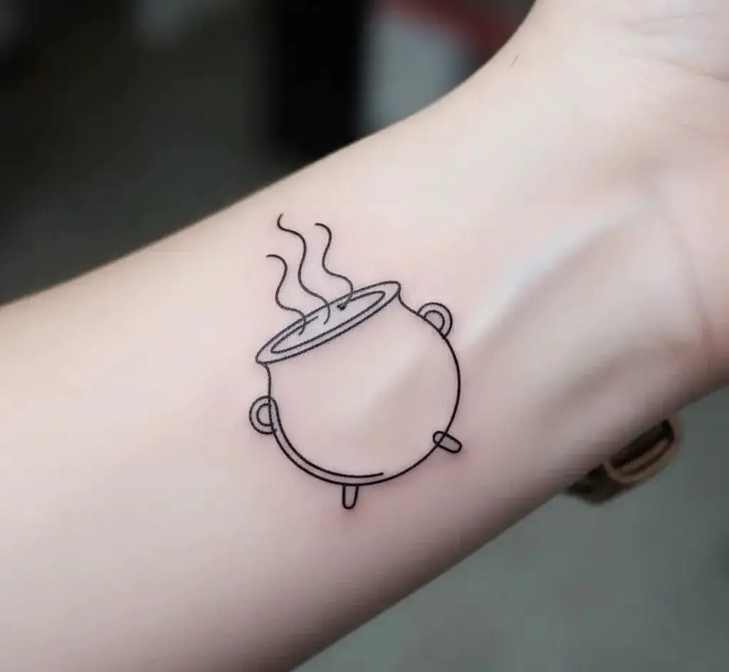 Minimalist Cauldron Outline